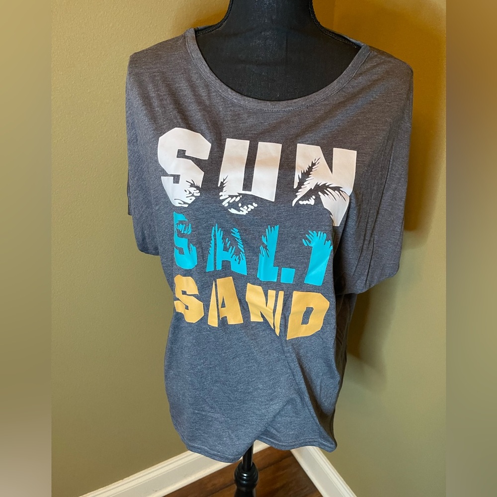 SHEIN Gray short sleeve T-shirt sun salt sand beachy cruise island NWT  L,XL